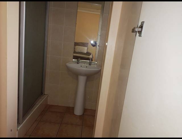 3 BEDROOM FREESTANDING FOR SALE IN WOODLANDS